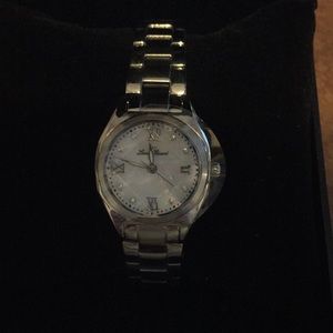 Lucien Piccard Mother Of Pearl watch 28182sl
